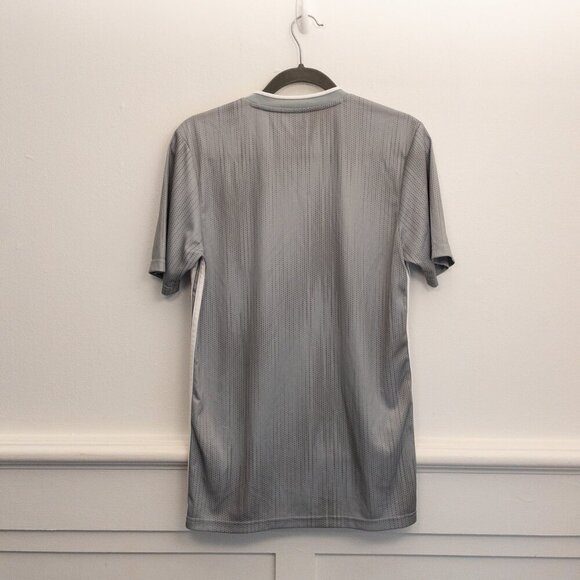 Adidas Climalite Gray Athletic V-Neck Shirt Size Small Sport Training Tee - Picture 2 of 3